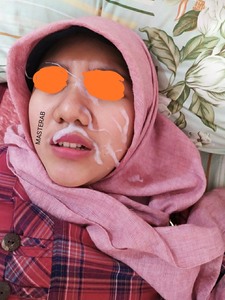 Jilbab Pink Crot dimuka