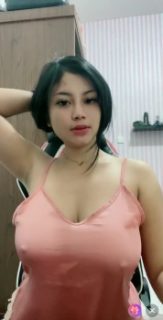 Host Sexy Babyfe uting nyeplak Mango Live