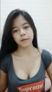 Adek Ira colmek desah nikmat aww