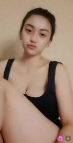 Emiko gadis cantik host mango live