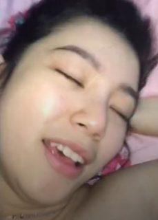 Ngewe Mamah Muda cantik banget