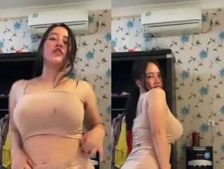 Berlian Ochi Godain Penonton Live Tiktok Hot