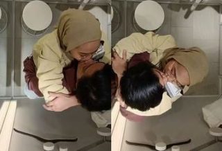 Viral! Ukhti Sange di Fitting Room sama Pacarnya