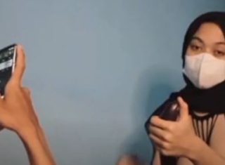 Ukhti Kocokin Anu Lanjut Ngentot Siaran Langsung!